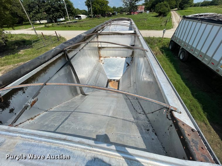 image for item KK9617 2005 Timpte  grain trailer