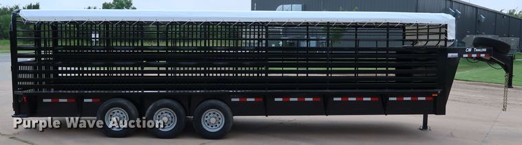 image for item KQ9830 2016 Cm Trailers CMS9440-2800370  livestock trailer