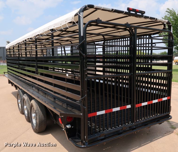 image for item KQ9830 2016 Cm Trailers CMS9440-2800370  livestock trailer