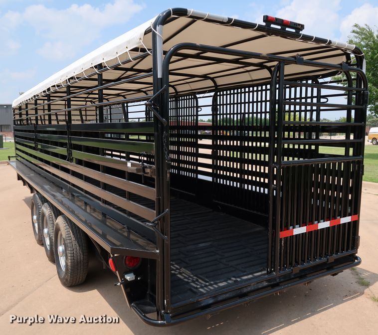 image for item KQ9830 2016 Cm Trailers CMS9440-2800370  livestock trailer