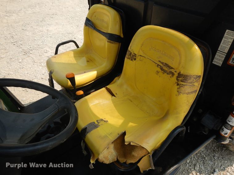 image for item KU9375 2009 John Deere 620i  utility vehicle
