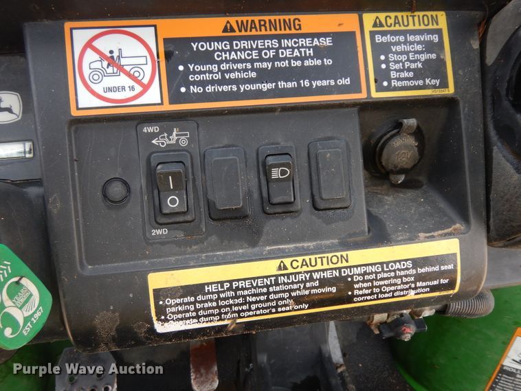 image for item KU9375 2009 John Deere 620i  utility vehicle