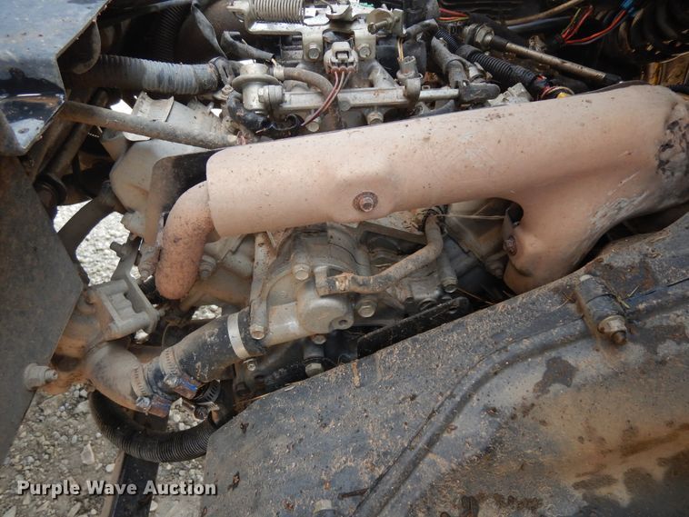 image for item KU9375 2009 John Deere 620i  utility vehicle