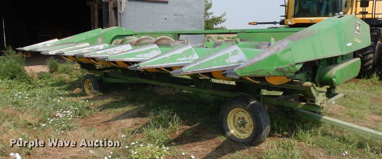 image for item KU9384 John Deere 853A  all-crop head