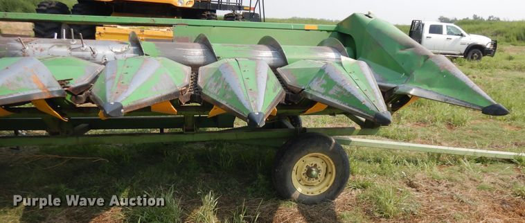 image for item KU9384 John Deere 853A  all-crop head