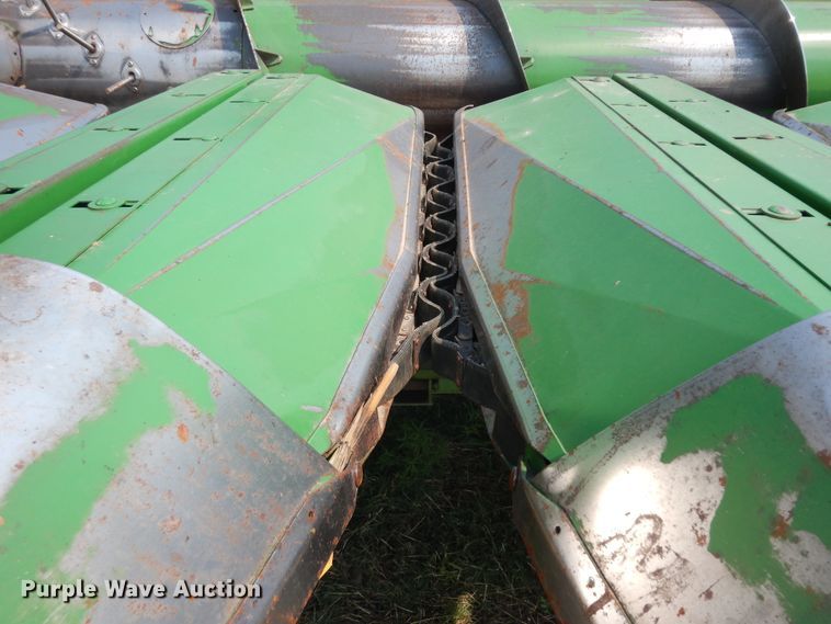 image for item KU9384 John Deere 853A  all-crop head