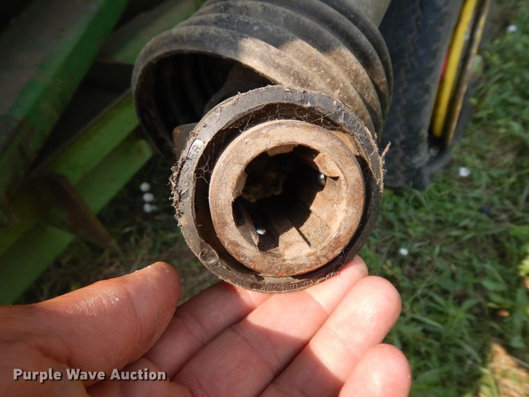 image for item KU9384 John Deere 853A  all-crop head