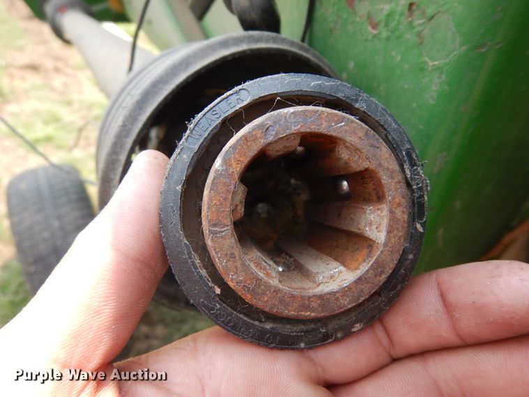 image for item KU9384 John Deere 853A  all-crop head