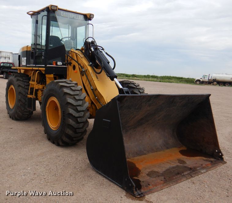 image for item DK8064 2002 Caterpillar 924G  wheel loader