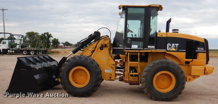 image for item DK8064 2002 Caterpillar 924G  wheel loader