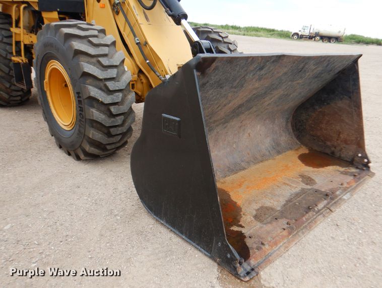 image for item DK8064 2002 Caterpillar 924G  wheel loader