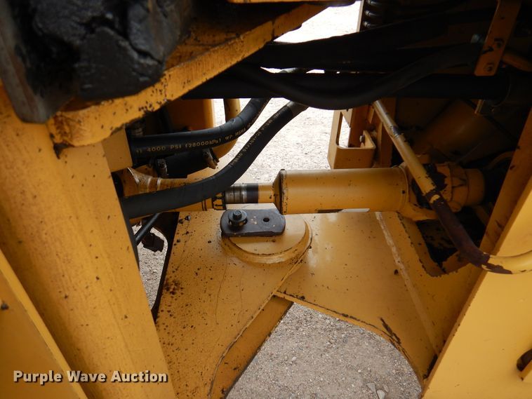 image for item DK8064 2002 Caterpillar 924G  wheel loader