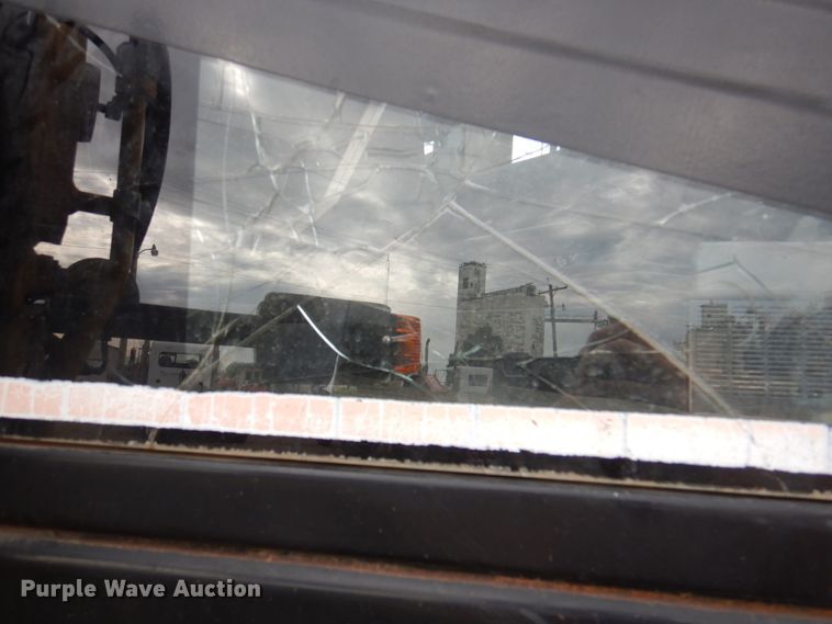 image for item DK8064 2002 Caterpillar 924G  wheel loader