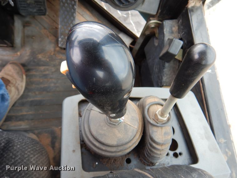 image for item DK8064 2002 Caterpillar 924G  wheel loader