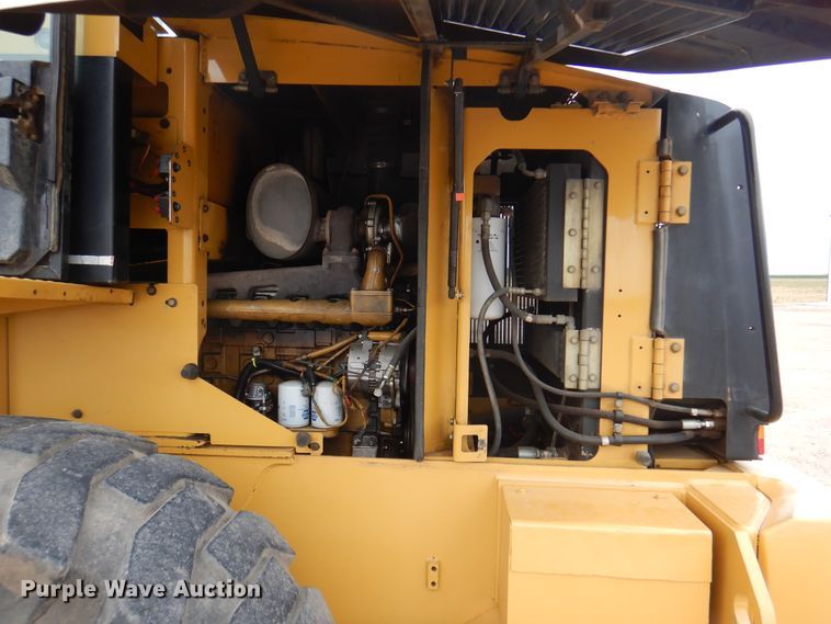 image for item DK8064 2002 Caterpillar 924G  wheel loader