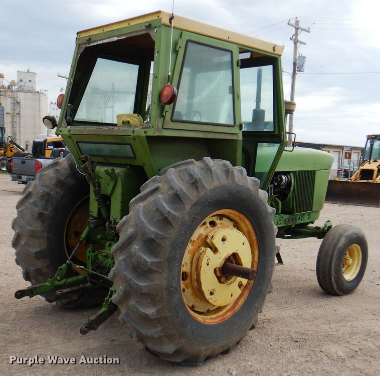 image for item DK8065 1972 John Deere 4020  tractor