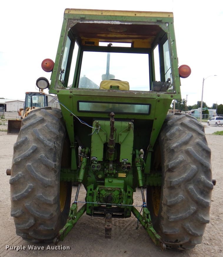 image for item DK8065 1972 John Deere 4020  tractor