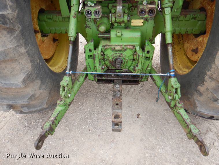 image for item DK8065 1972 John Deere 4020  tractor