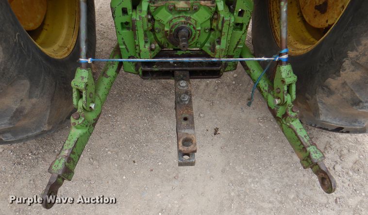 image for item DK8065 1972 John Deere 4020  tractor