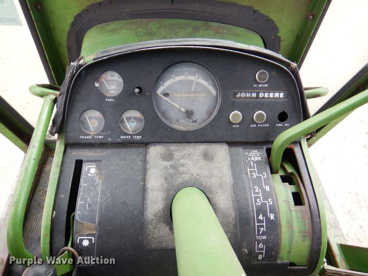 image for item DK8065 1972 John Deere 4020  tractor