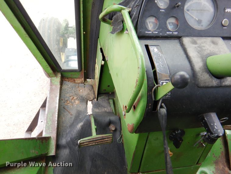 image for item DK8065 1972 John Deere 4020  tractor