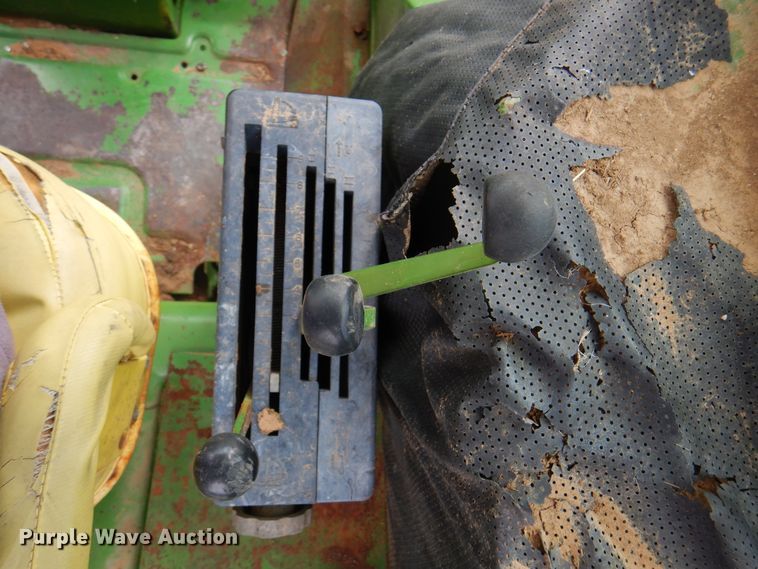 image for item DK8065 1972 John Deere 4020  tractor