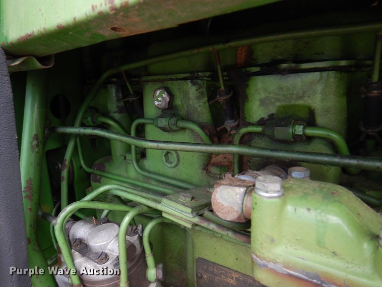 image for item DK8065 1972 John Deere 4020  tractor