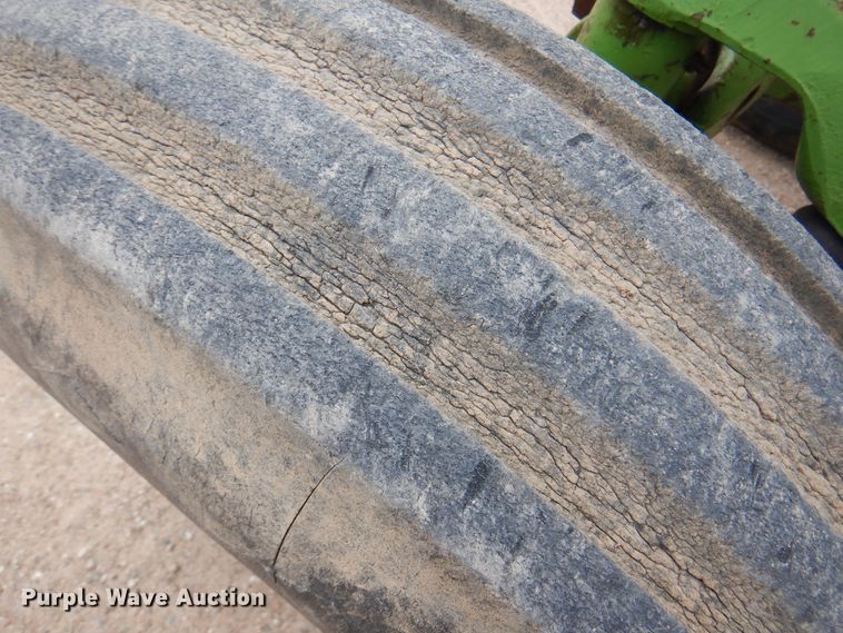 image for item DK8065 1972 John Deere 4020  tractor