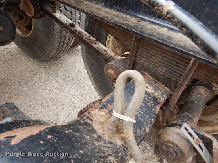 image for item DK8067 2011 Kenworth W900  semi truck