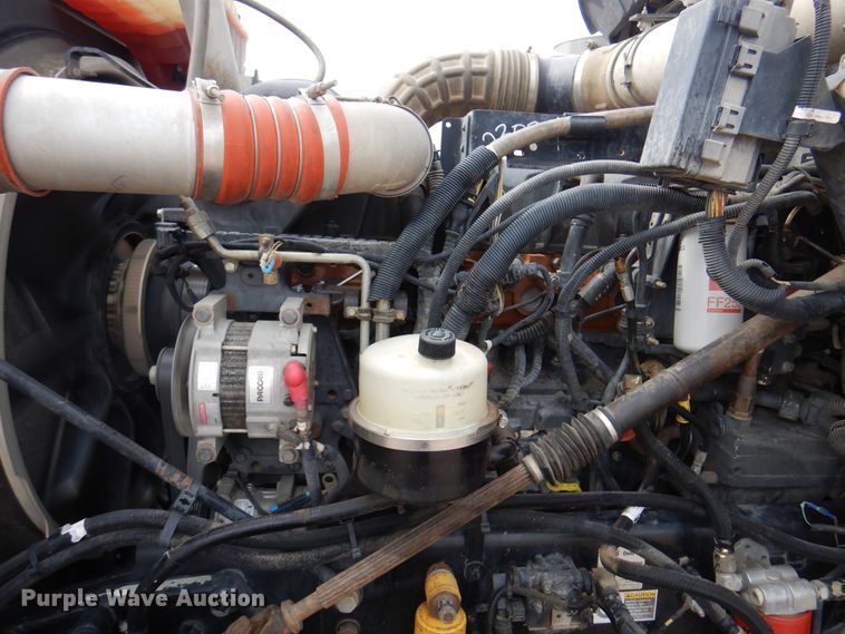 image for item DK8067 2011 Kenworth W900  semi truck