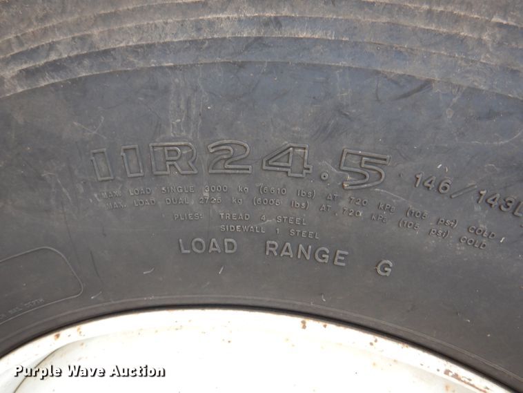 image for item DK8067 2011 Kenworth W900  semi truck