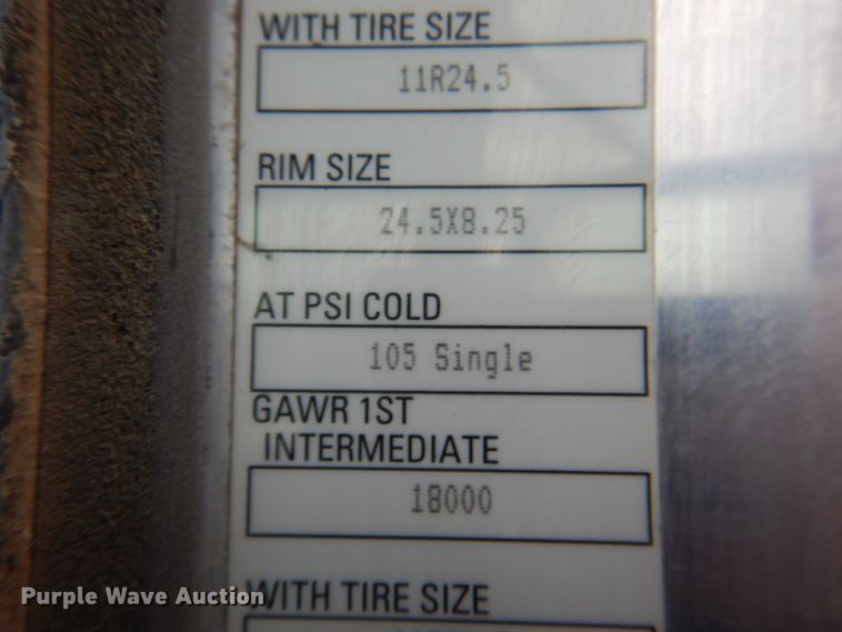 image for item DK8067 2011 Kenworth W900  semi truck