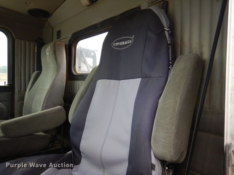 image for item DK8069 2005 Kenworth W900  semi truck