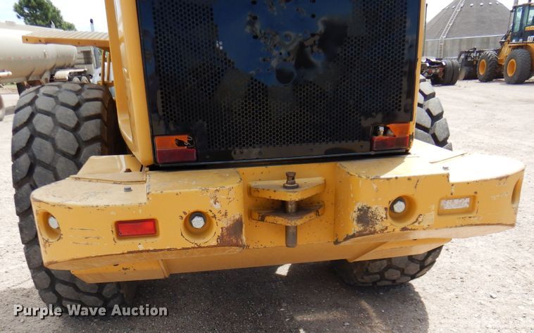 image for item DK8070 2011 Caterpillar 930H  wheel loader