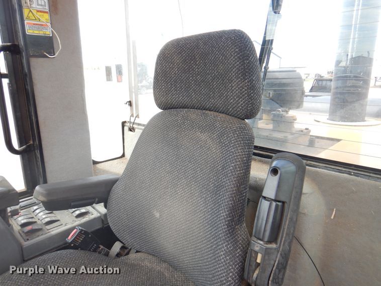 image for item DK8070 2011 Caterpillar 930H  wheel loader