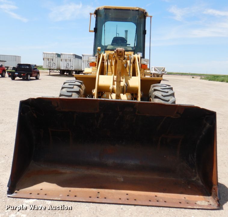image for item DK8071 1995 Caterpillar 924F  wheel loader
