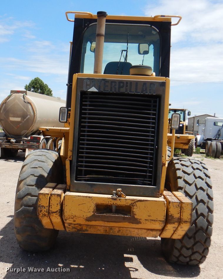 image for item DK8071 1995 Caterpillar 924F  wheel loader