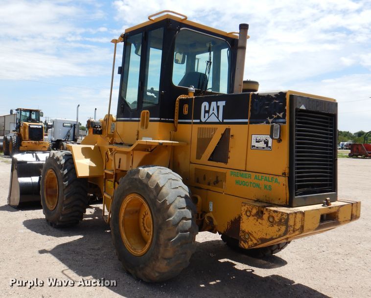 image for item DK8071 1995 Caterpillar 924F  wheel loader