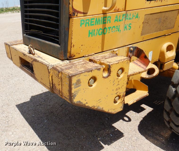 image for item DK8071 1995 Caterpillar 924F  wheel loader