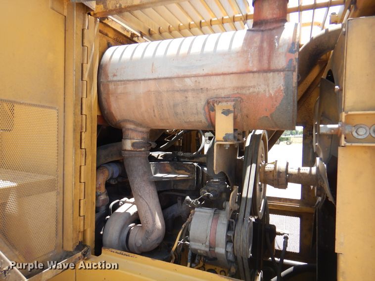 image for item DK8071 1995 Caterpillar 924F  wheel loader