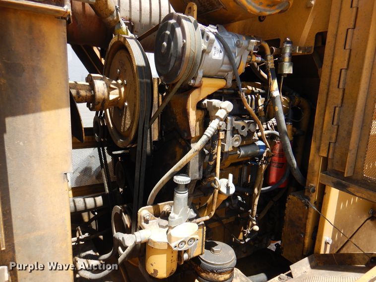 image for item DK8071 1995 Caterpillar 924F  wheel loader