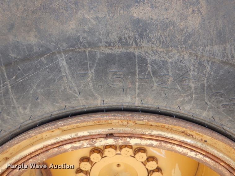 image for item DK8071 1995 Caterpillar 924F  wheel loader