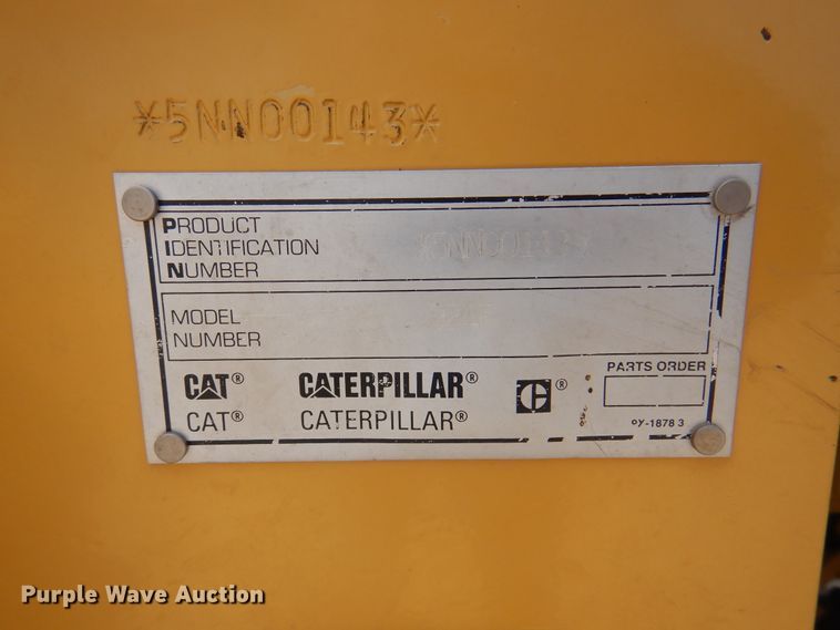 image for item DK8071 1995 Caterpillar 924F  wheel loader