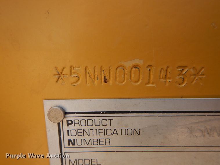 image for item DK8071 1995 Caterpillar 924F  wheel loader