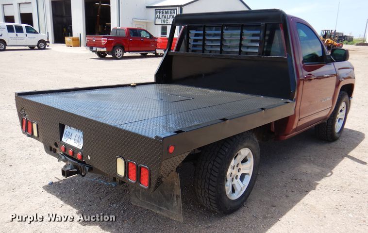 image for item DK8072 2015 Chevrolet Silverado 1500  flatbed pickup truck