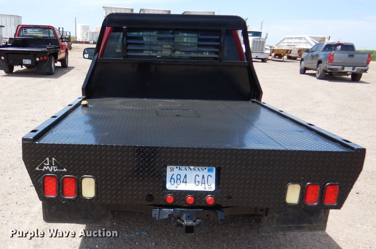 image for item DK8072 2015 Chevrolet Silverado 1500  flatbed pickup truck