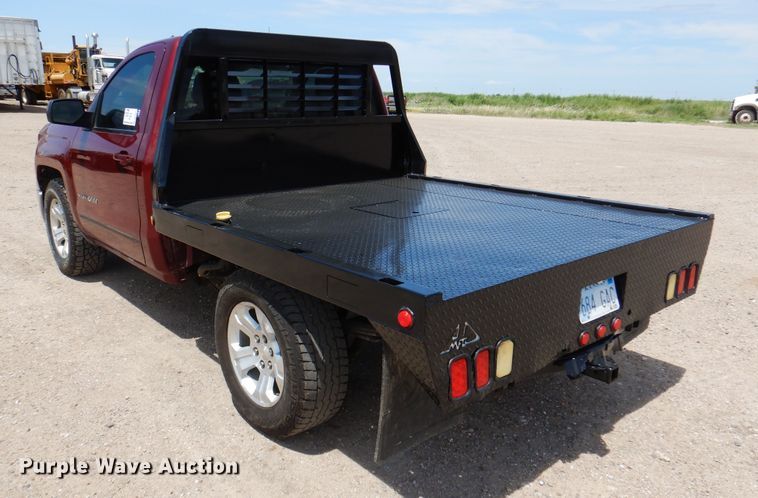 image for item DK8072 2015 Chevrolet Silverado 1500  flatbed pickup truck