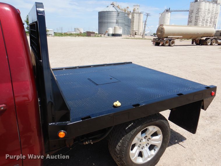 image for item DK8072 2015 Chevrolet Silverado 1500  flatbed pickup truck