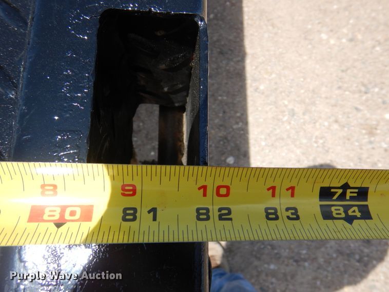 image for item DK8072 2015 Chevrolet Silverado 1500  flatbed pickup truck