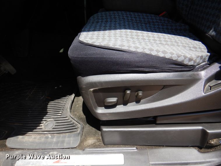 image for item DK8072 2015 Chevrolet Silverado 1500  flatbed pickup truck